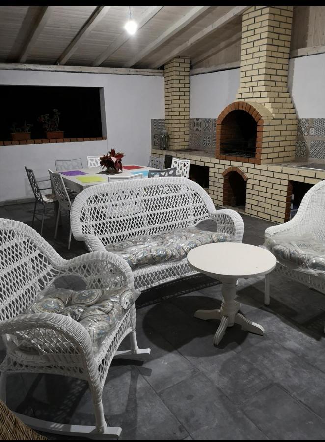 Pensiunea Gradina Ascunsa Bughea de Jos Exterior photo